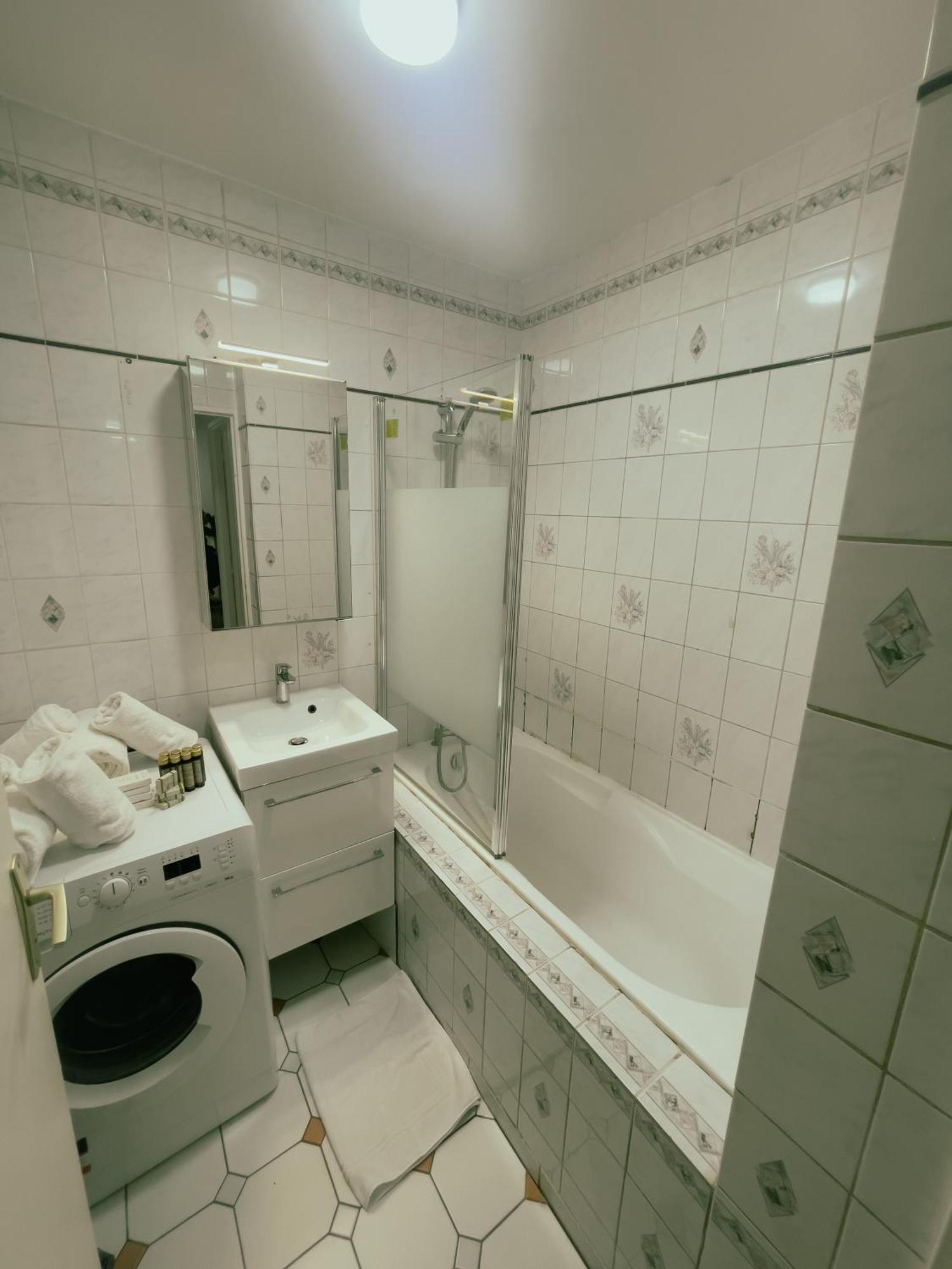 Appartement Proche U Arena Et La Defense Nanterre Exterior foto